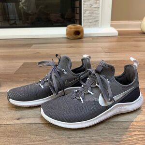 Like new Nike training shoes